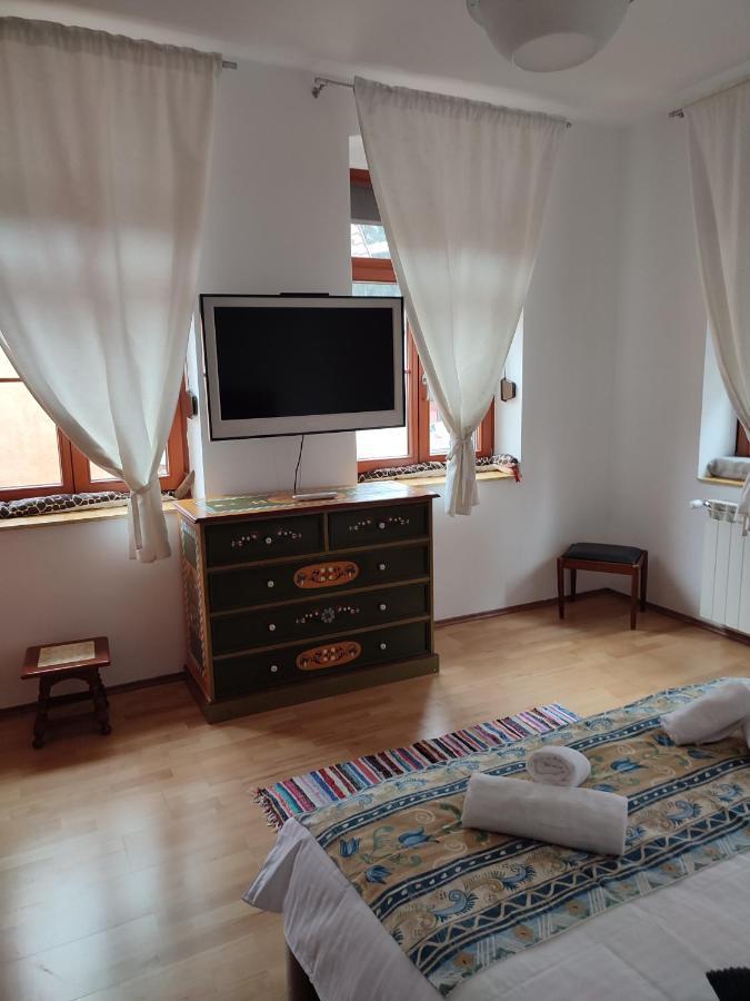 Retro House Mountain View Villa Braşov Eksteriør billede